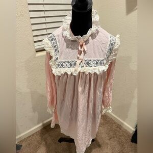 (Saramal) Vintage‎ Nightgown  🎀